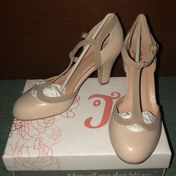 Journey + Crew T-strap Mary Jane Pumps - Picture 3 of 6